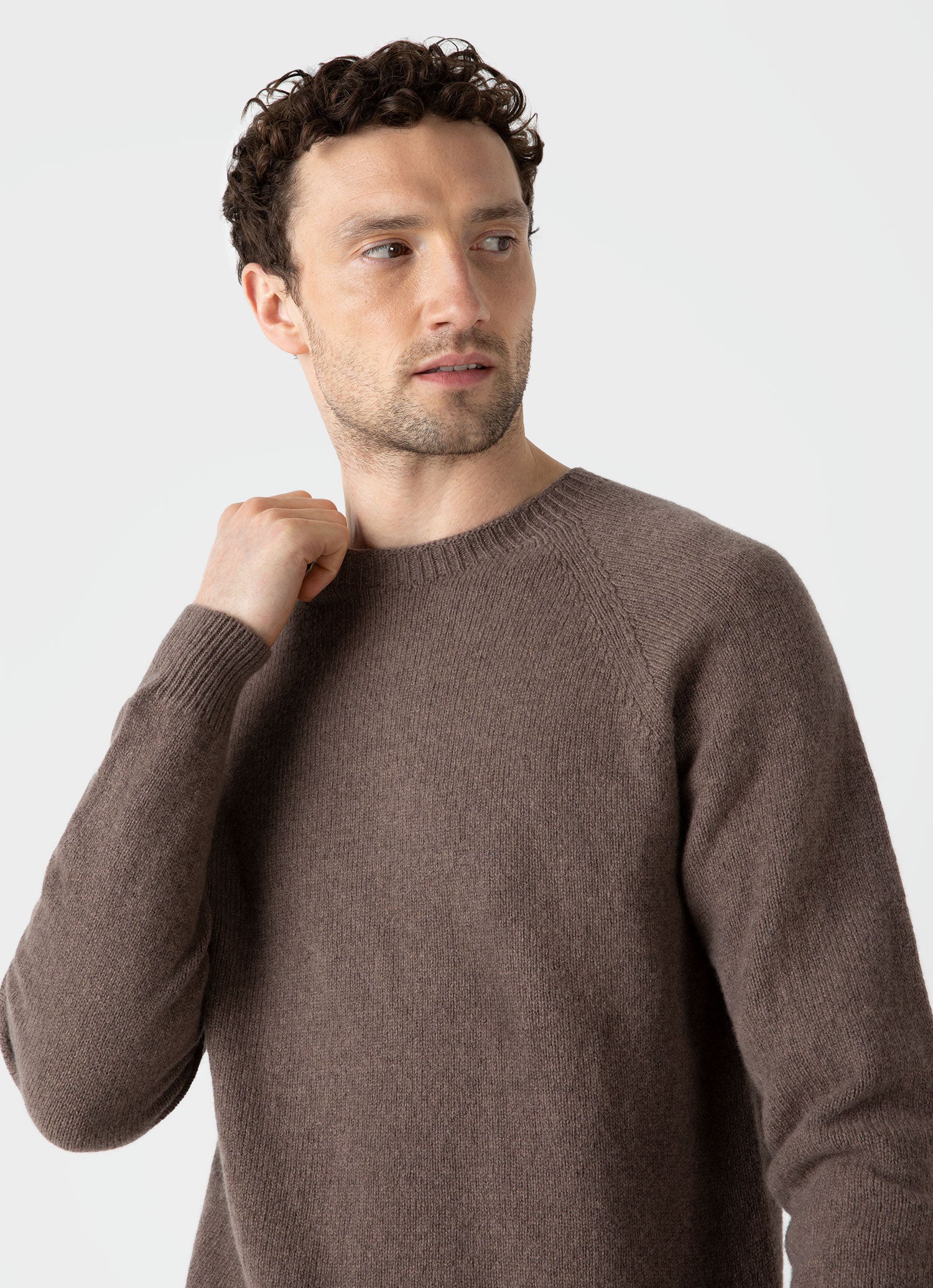 Men's Lambswool Crew Neck Jumper in Cedar | Sunspel