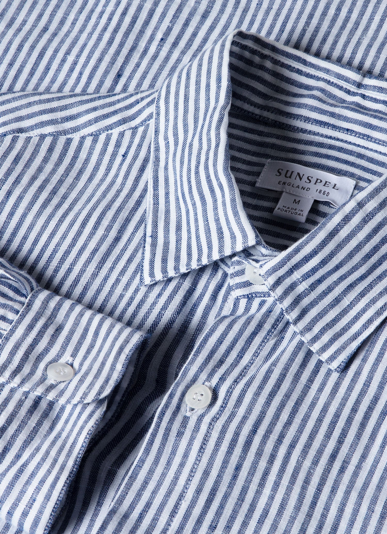 Men's Linen Shirt in Navy/White | Sunspel