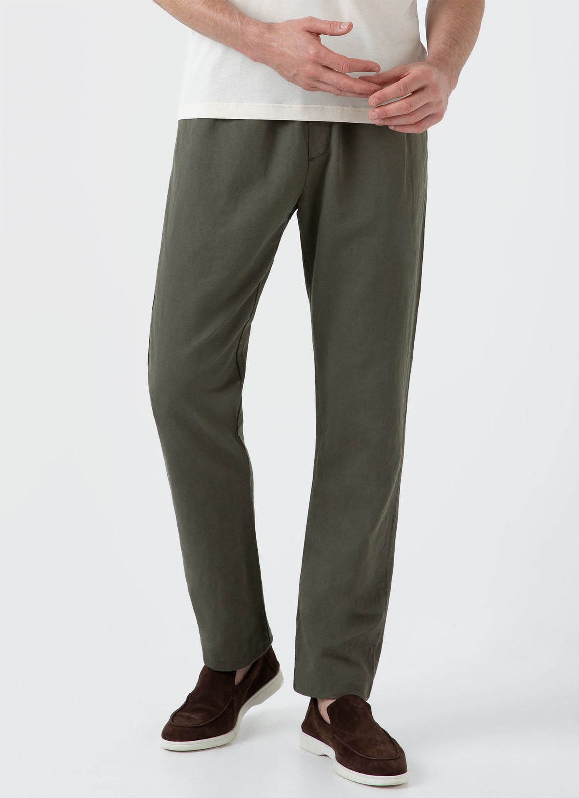 Men's Cotton Linen Drawstring Trouser in Khaki | Sunspel