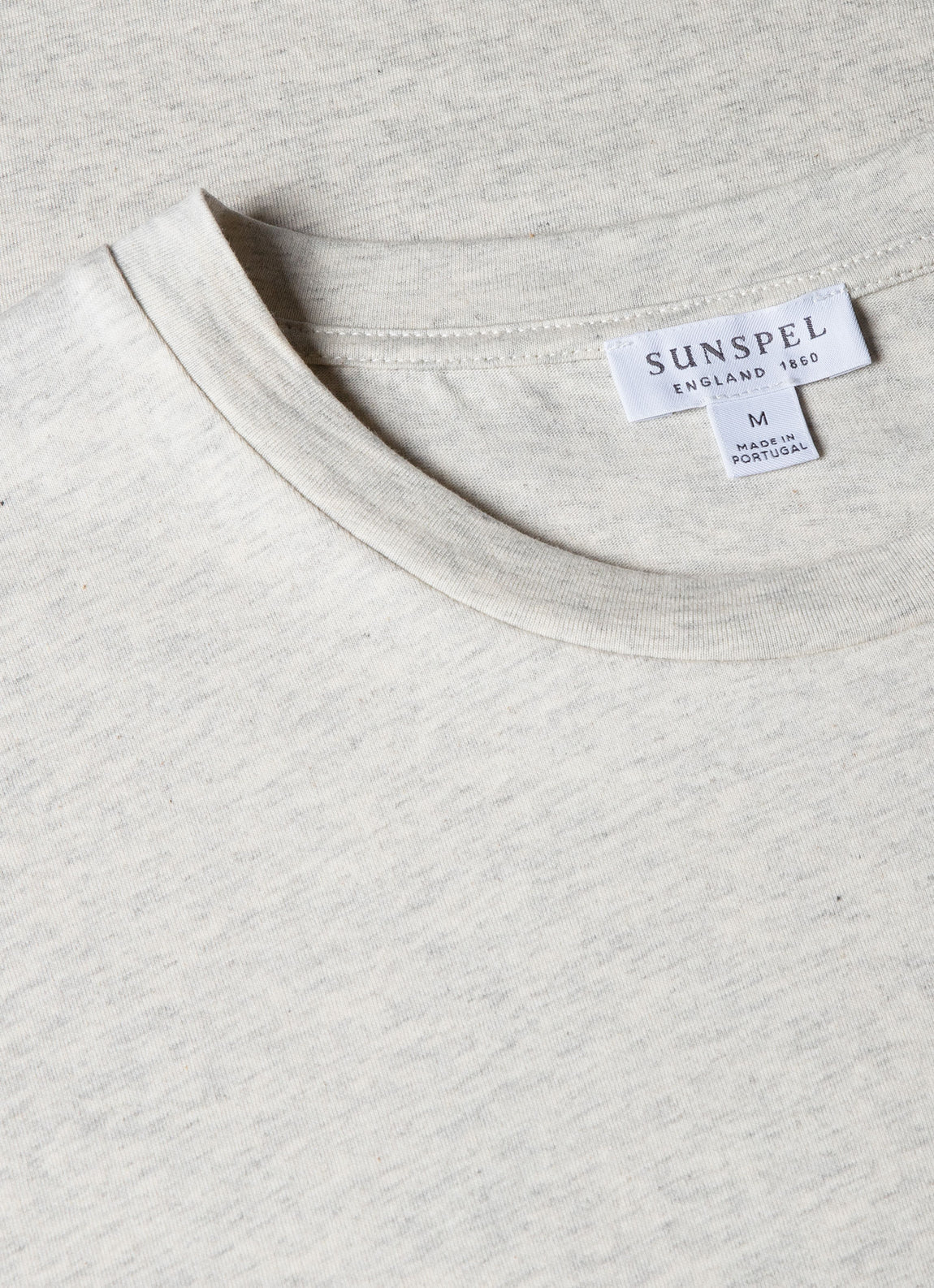 Men's Riviera Midweight T-shirt in Archive White Melange | Sunspel