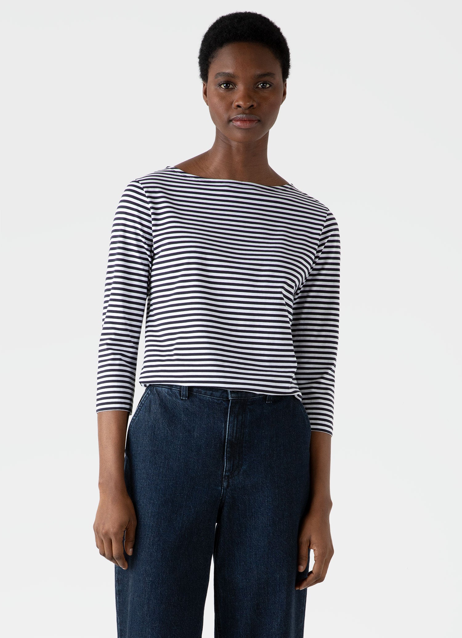 Women's 3/4 Sleeve Boat Neck T-shirt in White/Navy | Sunspel