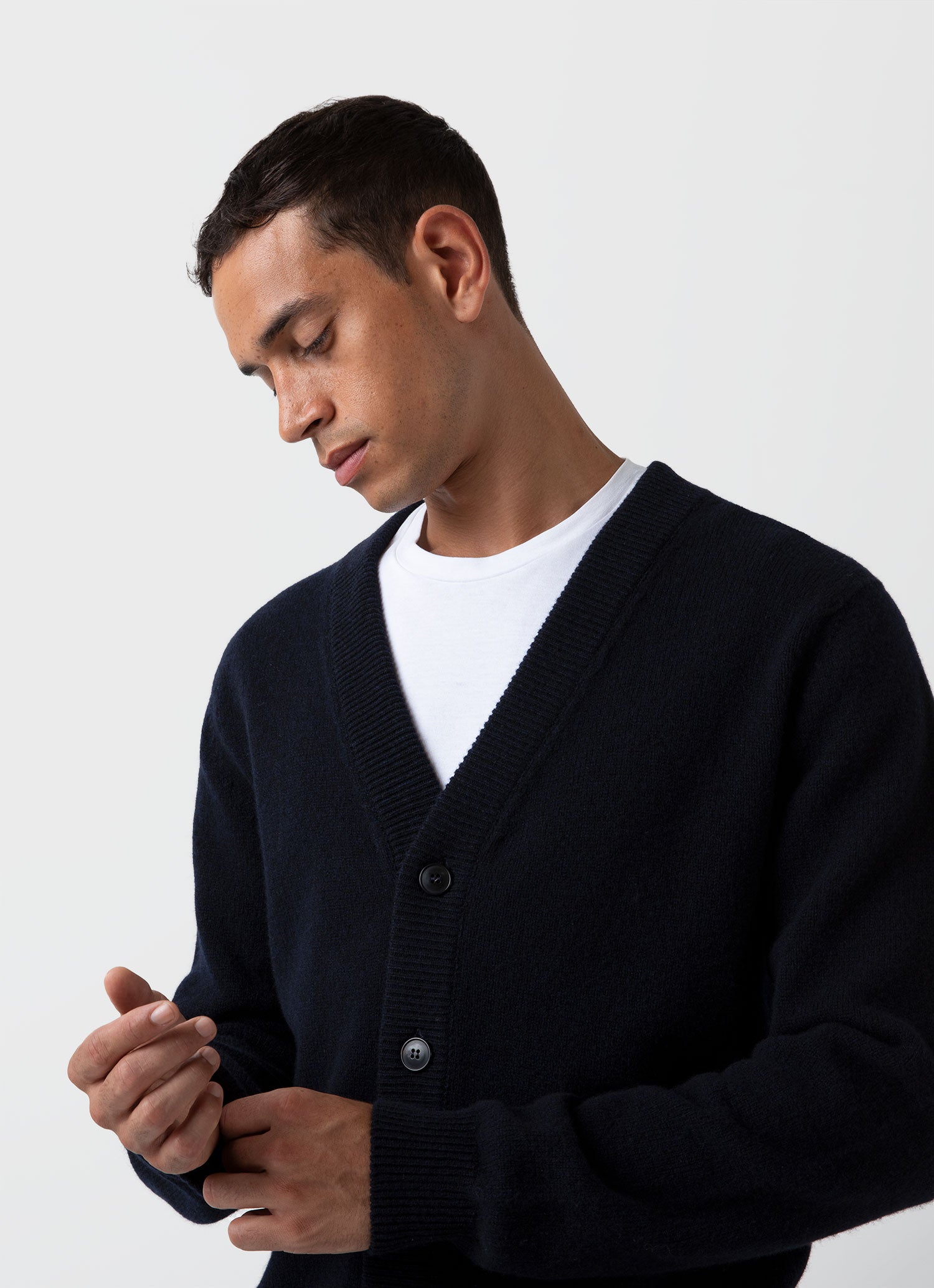 Men's Lambswool Cardigan in Dark Navy Mouline | Sunspel