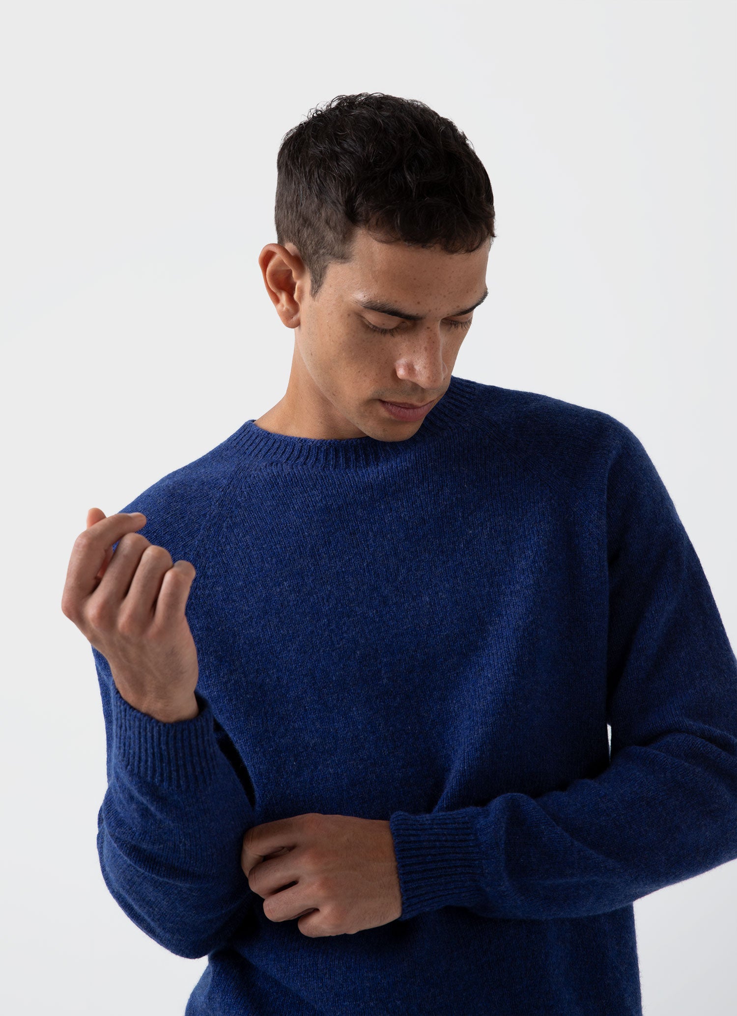 Men's Lambswool Crew Neck Jumper in Space Blue | Sunspel