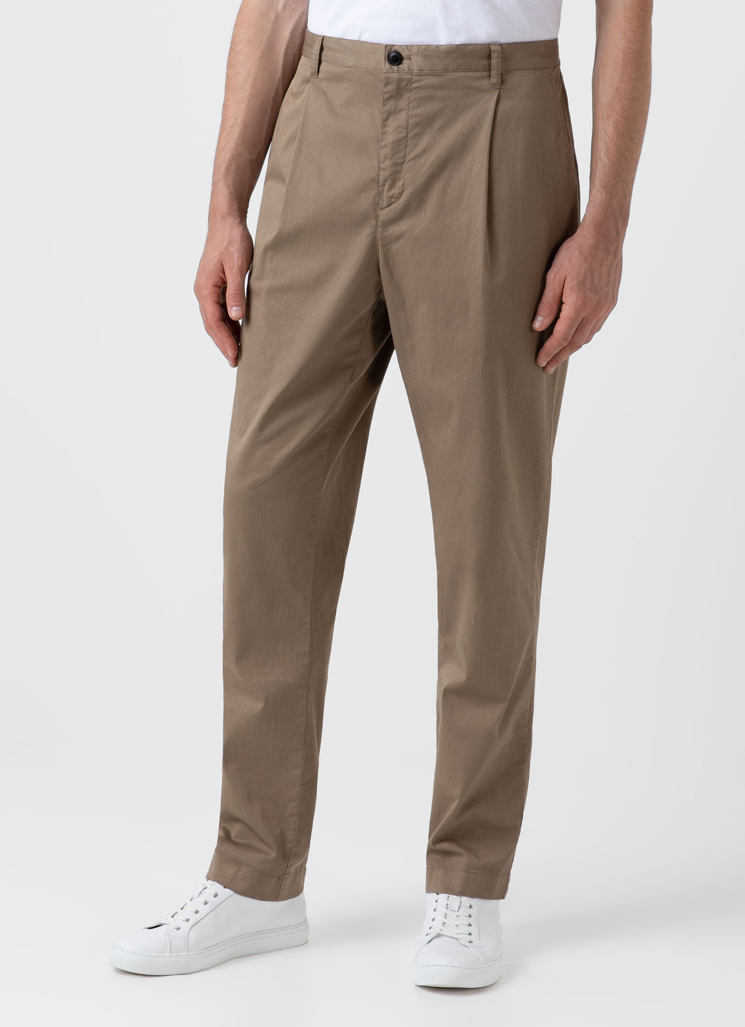 PLUS Pleated Satin Pants | KEY Boutique | Nappanee Indiana – K.E.Y. Boutique
