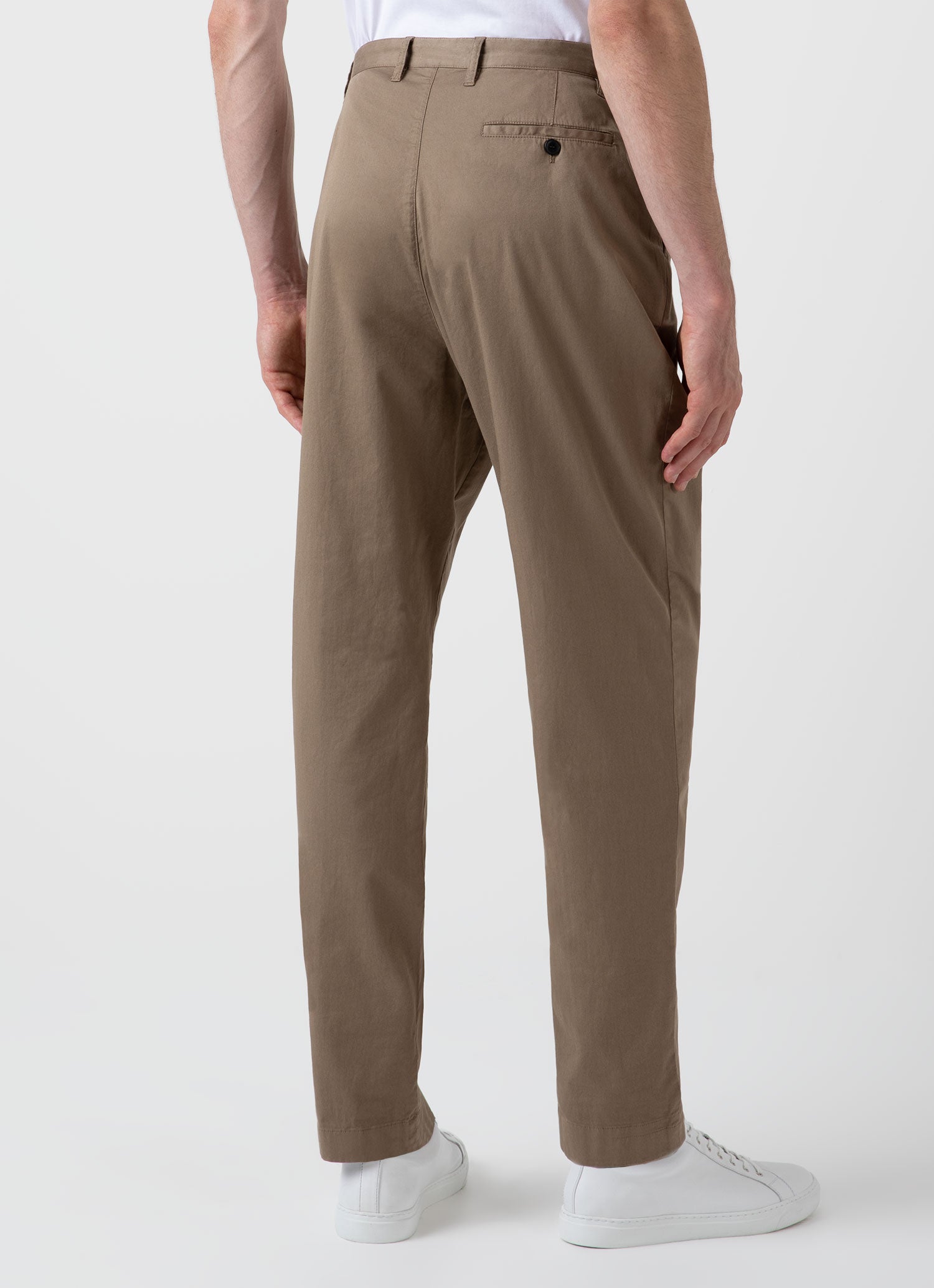 Buy MANGO MAN Slim Fit Pleated Trousers - Trousers for Men 24096146 | Myntra
