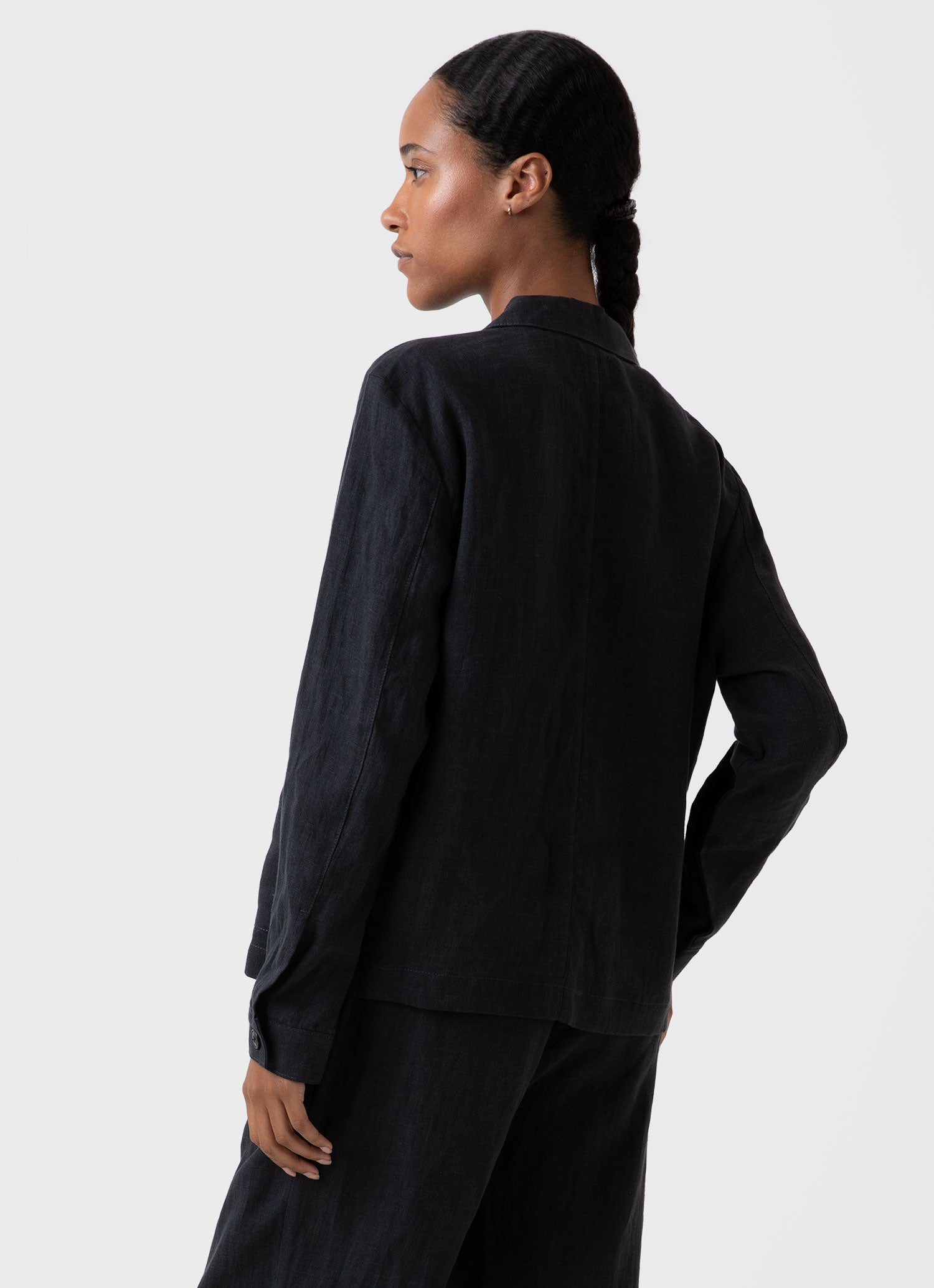 Women's Linen Twin Pocket Jacket in Black | Sunspel